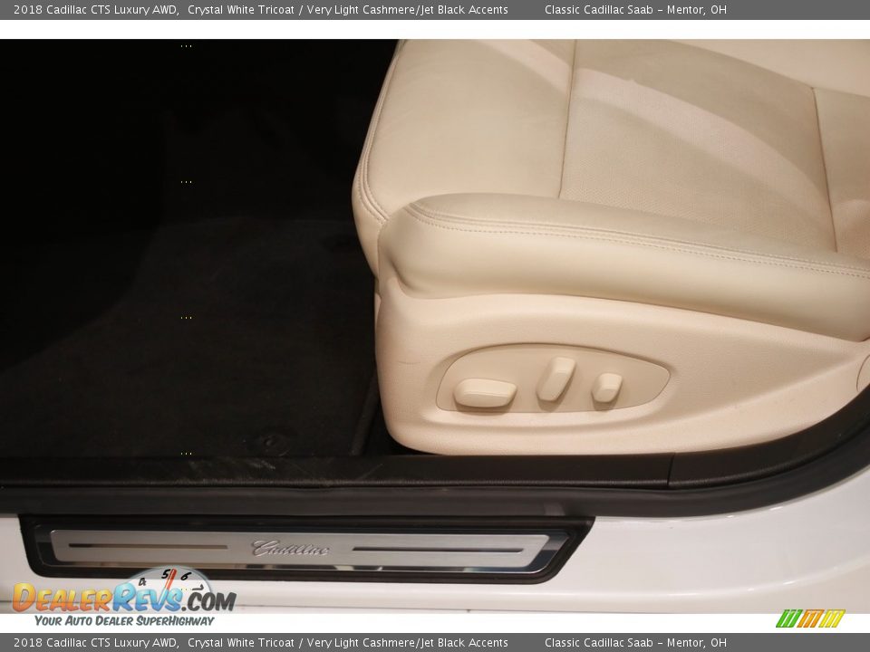 2018 Cadillac CTS Luxury AWD Crystal White Tricoat / Very Light Cashmere/Jet Black Accents Photo #7