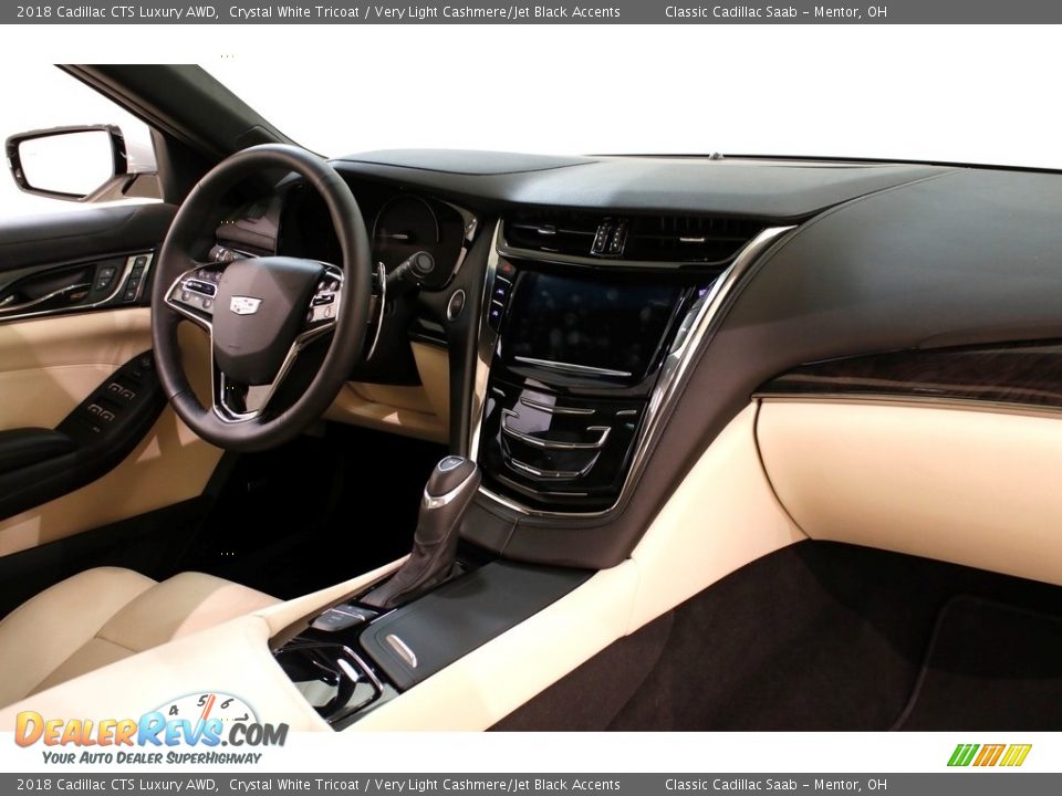 2018 Cadillac CTS Luxury AWD Crystal White Tricoat / Very Light Cashmere/Jet Black Accents Photo #27