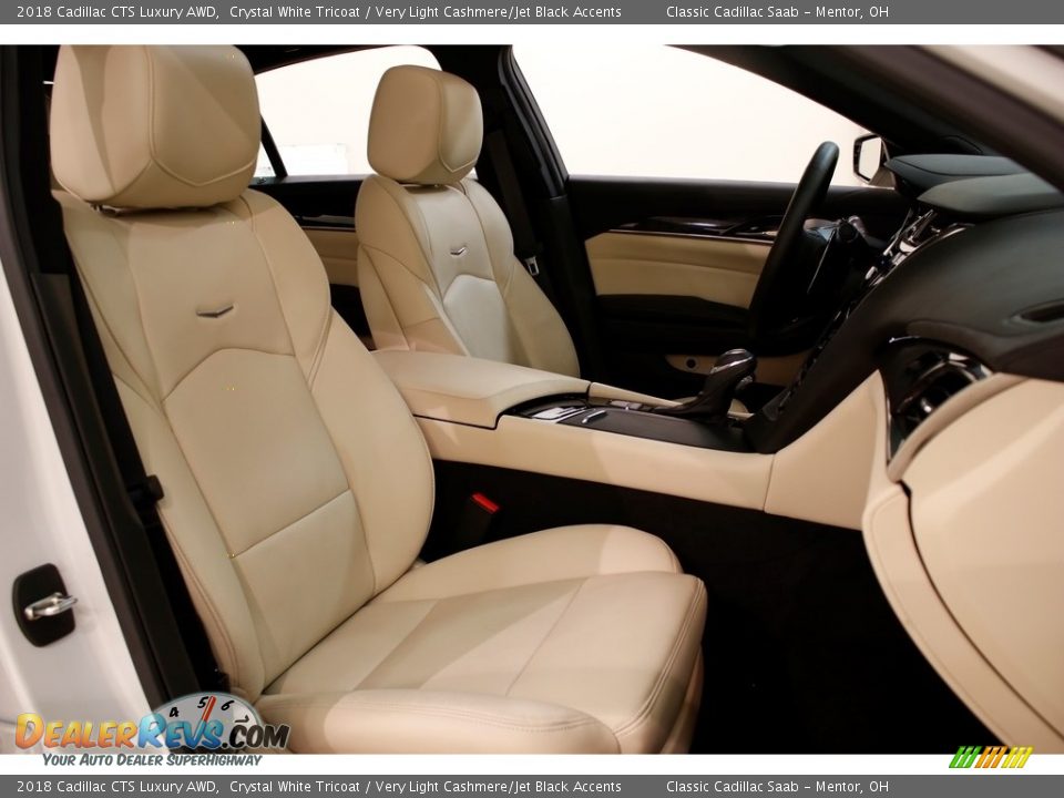 2018 Cadillac CTS Luxury AWD Crystal White Tricoat / Very Light Cashmere/Jet Black Accents Photo #28