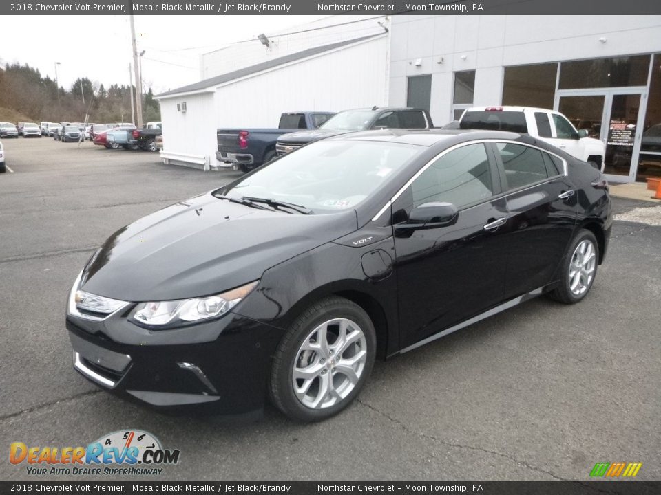 Front 3/4 View of 2018 Chevrolet Volt Premier Photo #1