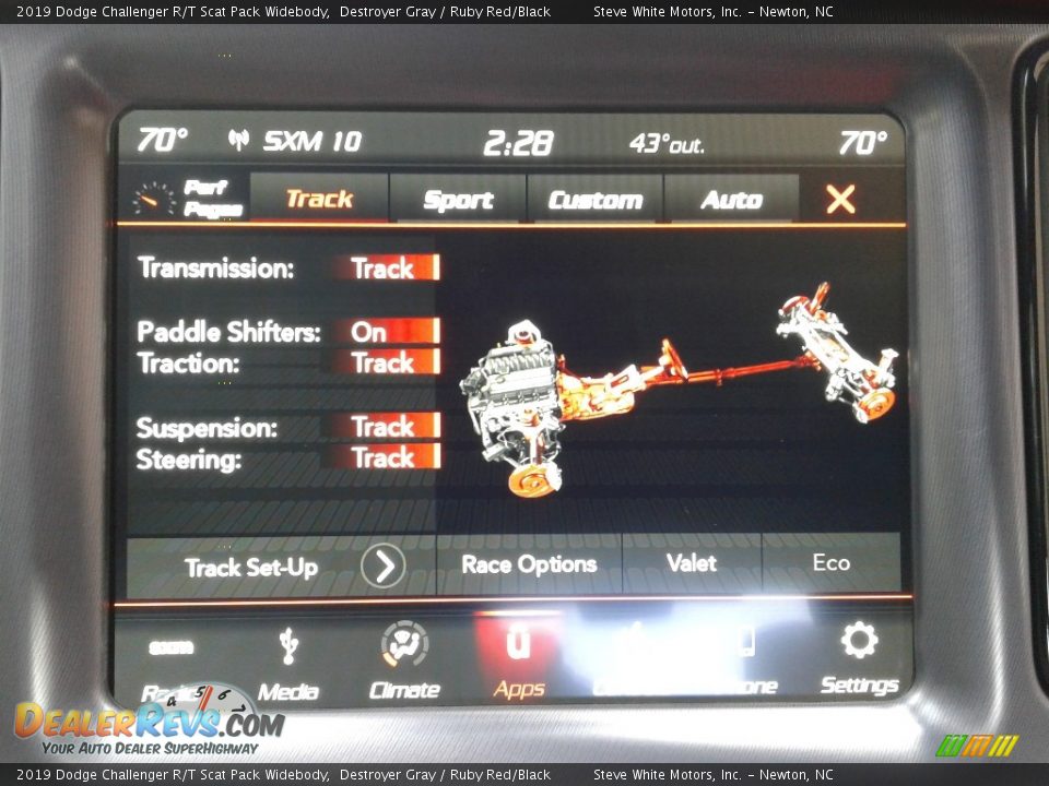 Controls of 2019 Dodge Challenger R/T Scat Pack Widebody Photo #27