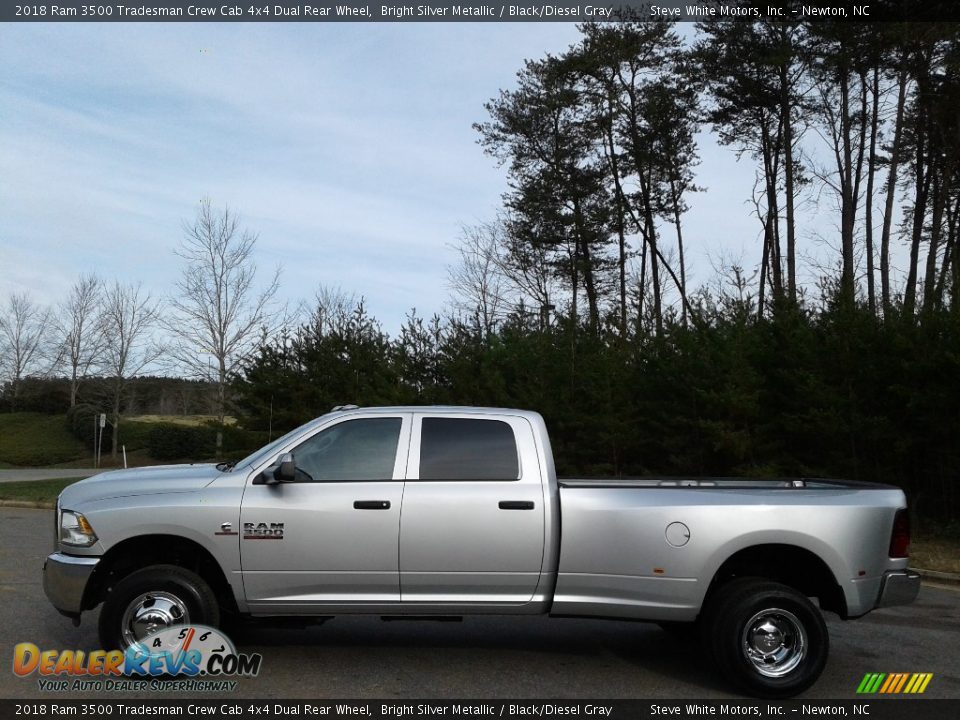 2018 Ram 3500 Tradesman Crew Cab 4x4 Dual Rear Wheel Bright Silver Metallic / Black/Diesel Gray Photo #1