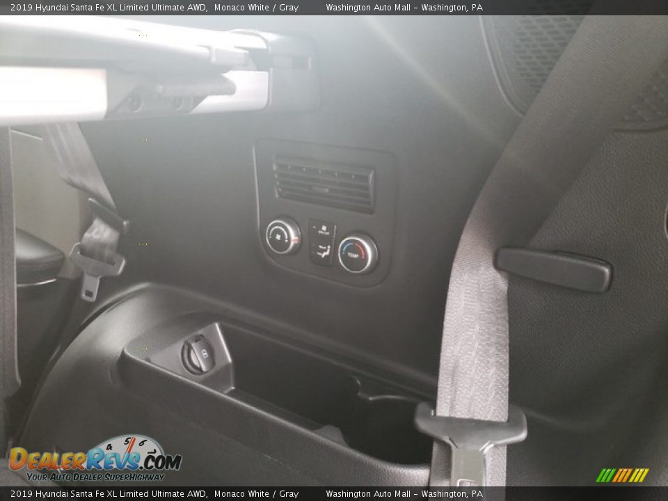 2019 Hyundai Santa Fe XL Limited Ultimate AWD Monaco White / Gray Photo #12