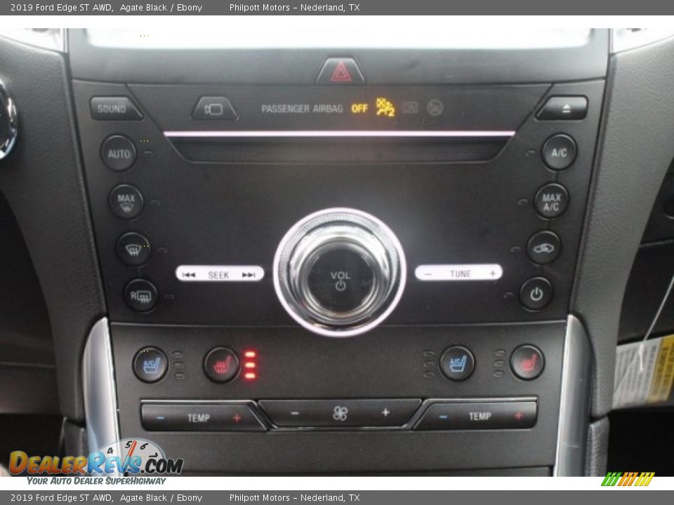 Controls of 2019 Ford Edge ST AWD Photo #14