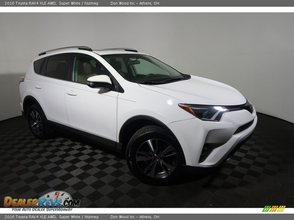 2016 Toyota RAV4 XLE AWD Super White / Nutmeg Photo #6