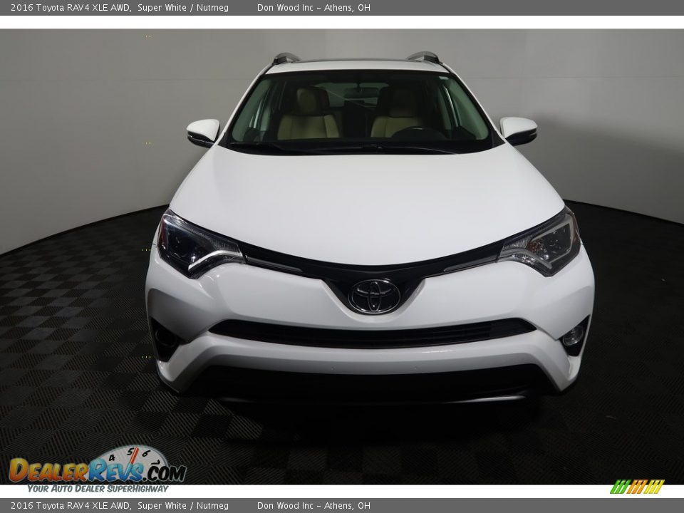 2016 Toyota RAV4 XLE AWD Super White / Nutmeg Photo #7