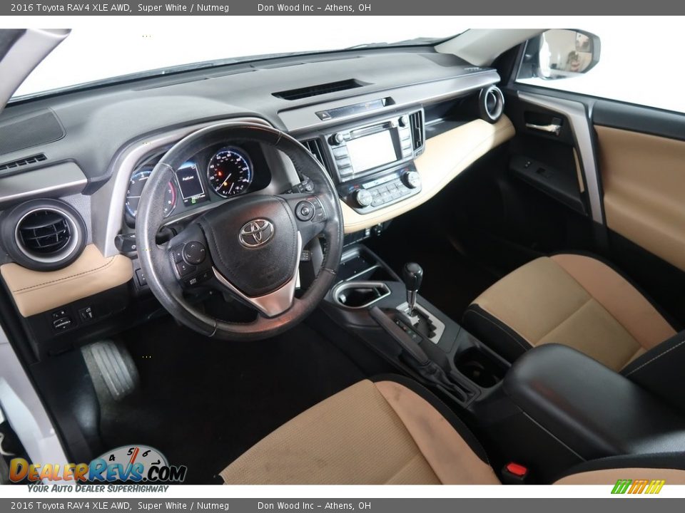 2016 Toyota RAV4 XLE AWD Super White / Nutmeg Photo #15