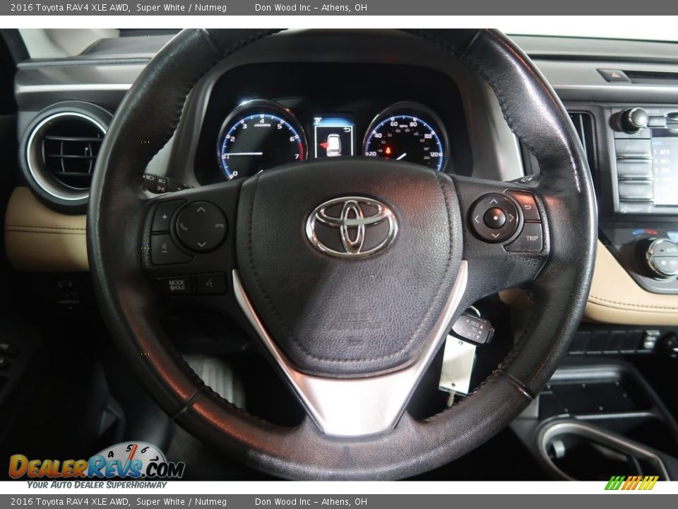 2016 Toyota RAV4 XLE AWD Super White / Nutmeg Photo #19