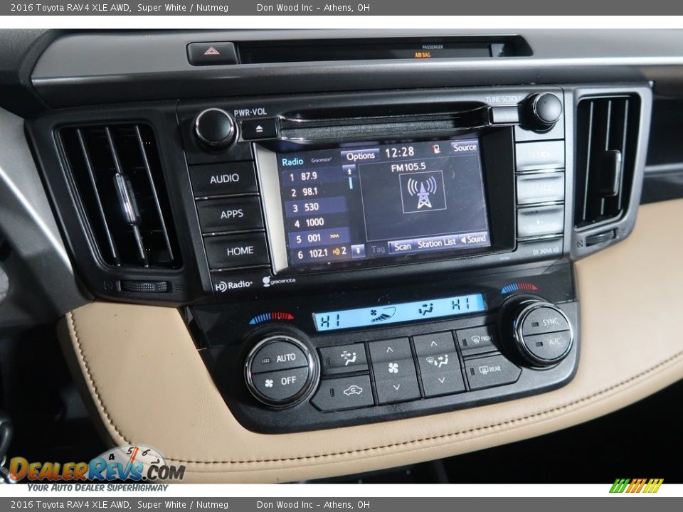 2016 Toyota RAV4 XLE AWD Super White / Nutmeg Photo #25