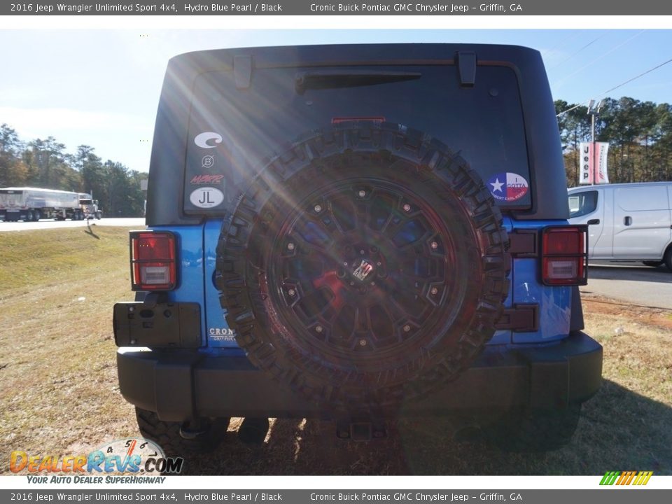 2016 Jeep Wrangler Unlimited Sport 4x4 Hydro Blue Pearl / Black Photo #10
