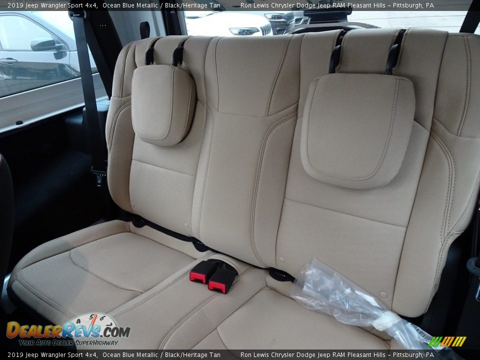 Rear Seat of 2019 Jeep Wrangler Sport 4x4 Photo #11