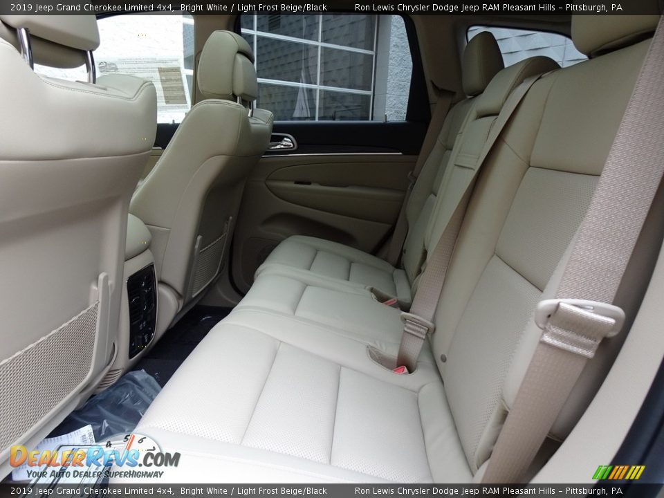 2019 Jeep Grand Cherokee Limited 4x4 Bright White / Light Frost Beige/Black Photo #11