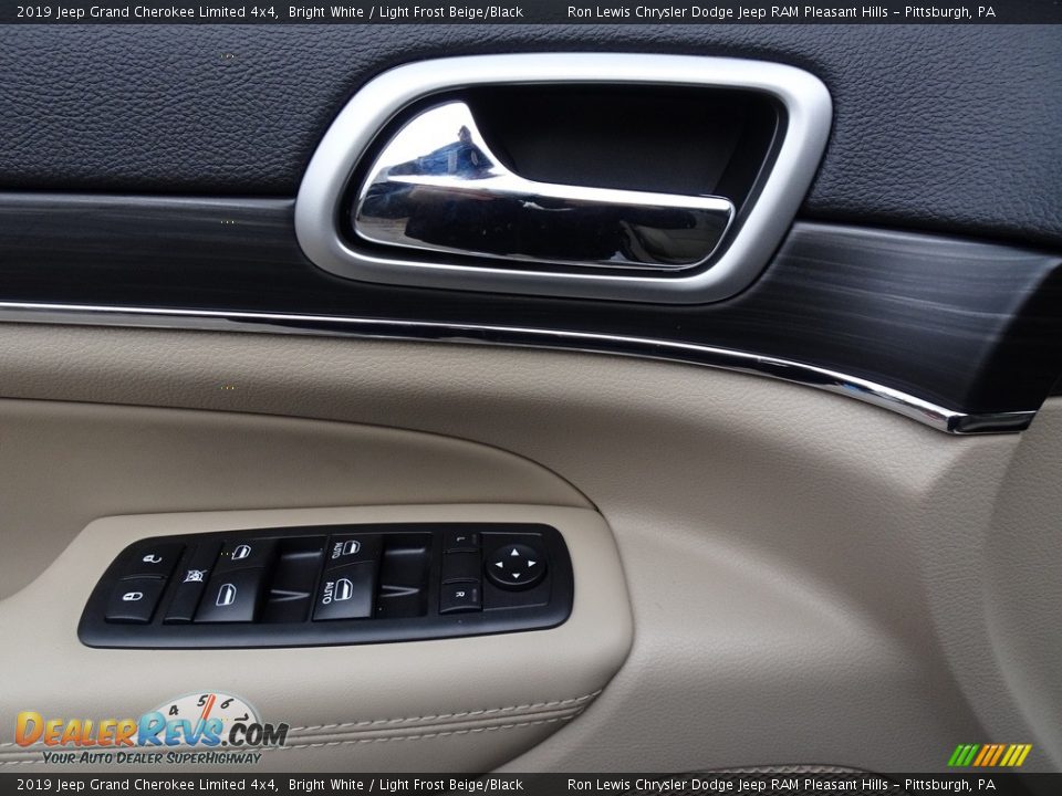 2019 Jeep Grand Cherokee Limited 4x4 Bright White / Light Frost Beige/Black Photo #13