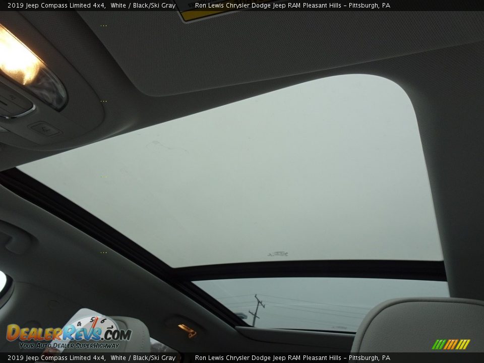 2019 Jeep Compass Limited 4x4 White / Black/Ski Gray Photo #16