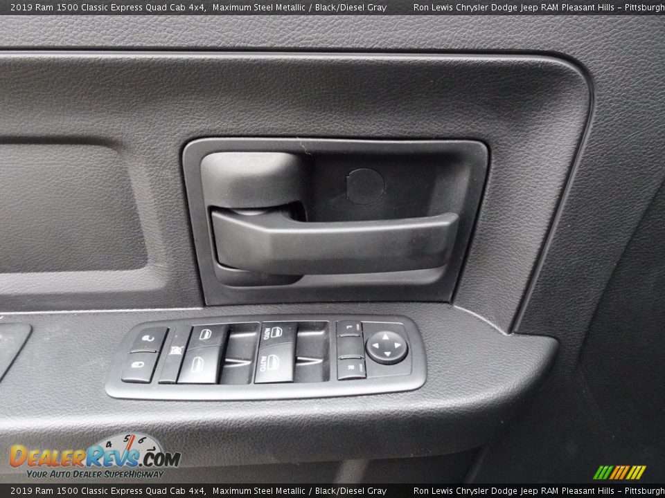 2019 Ram 1500 Classic Express Quad Cab 4x4 Maximum Steel Metallic / Black/Diesel Gray Photo #13