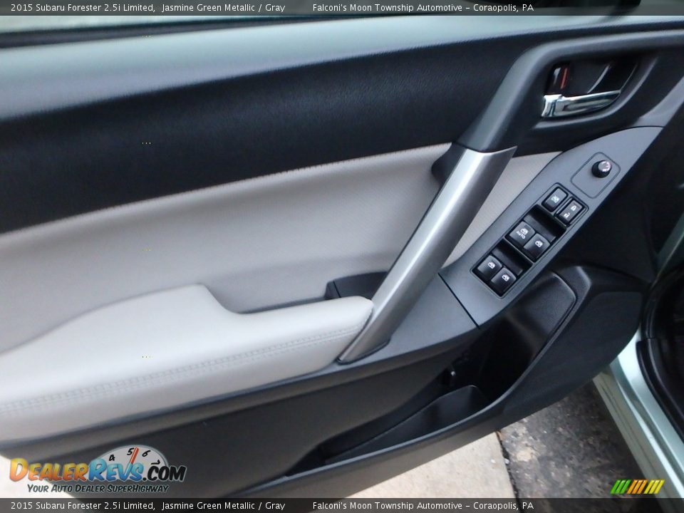 2015 Subaru Forester 2.5i Limited Jasmine Green Metallic / Gray Photo #18