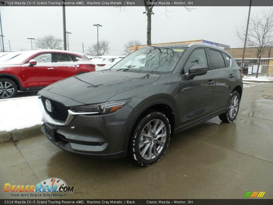 Front 3/4 View of 2019 Mazda CX-5 Grand Touring Reserve AWD Photo #1