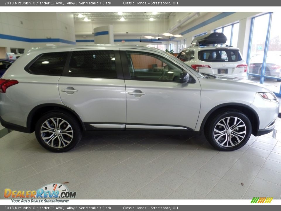 2018 Mitsubishi Outlander ES AWC Alloy Silver Metallic / Black Photo #5