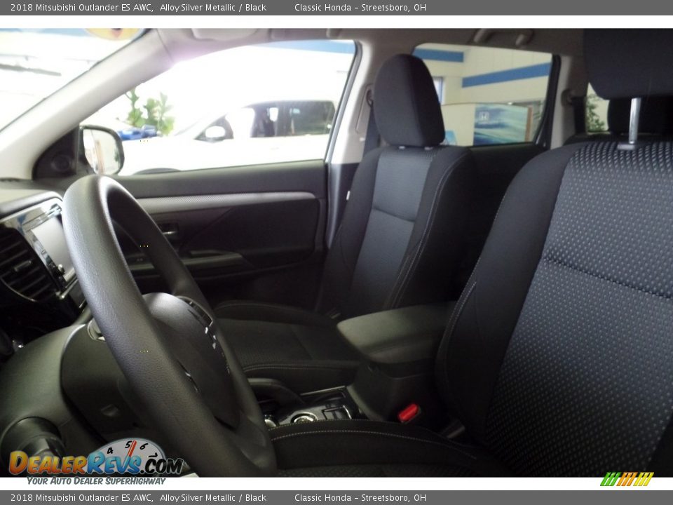 2018 Mitsubishi Outlander ES AWC Alloy Silver Metallic / Black Photo #16