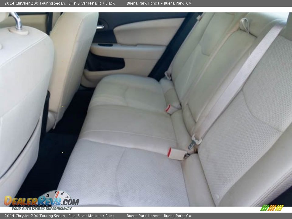 2014 Chrysler 200 Touring Sedan Billet Silver Metallic / Black Photo #4