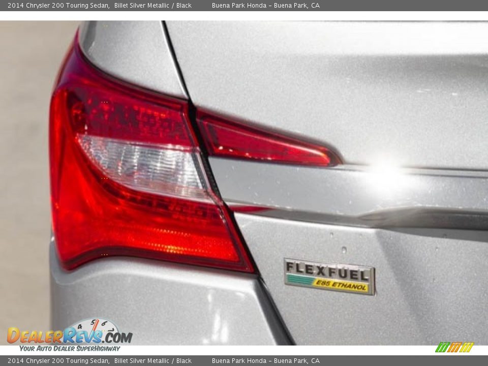 2014 Chrysler 200 Touring Sedan Billet Silver Metallic / Black Photo #11