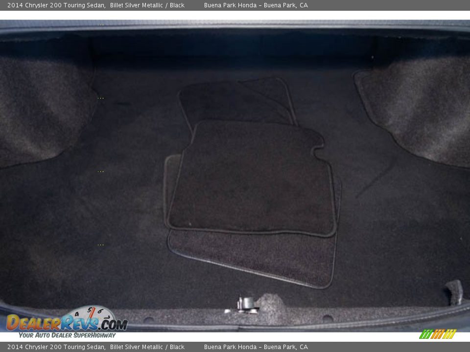 2014 Chrysler 200 Touring Sedan Billet Silver Metallic / Black Photo #19