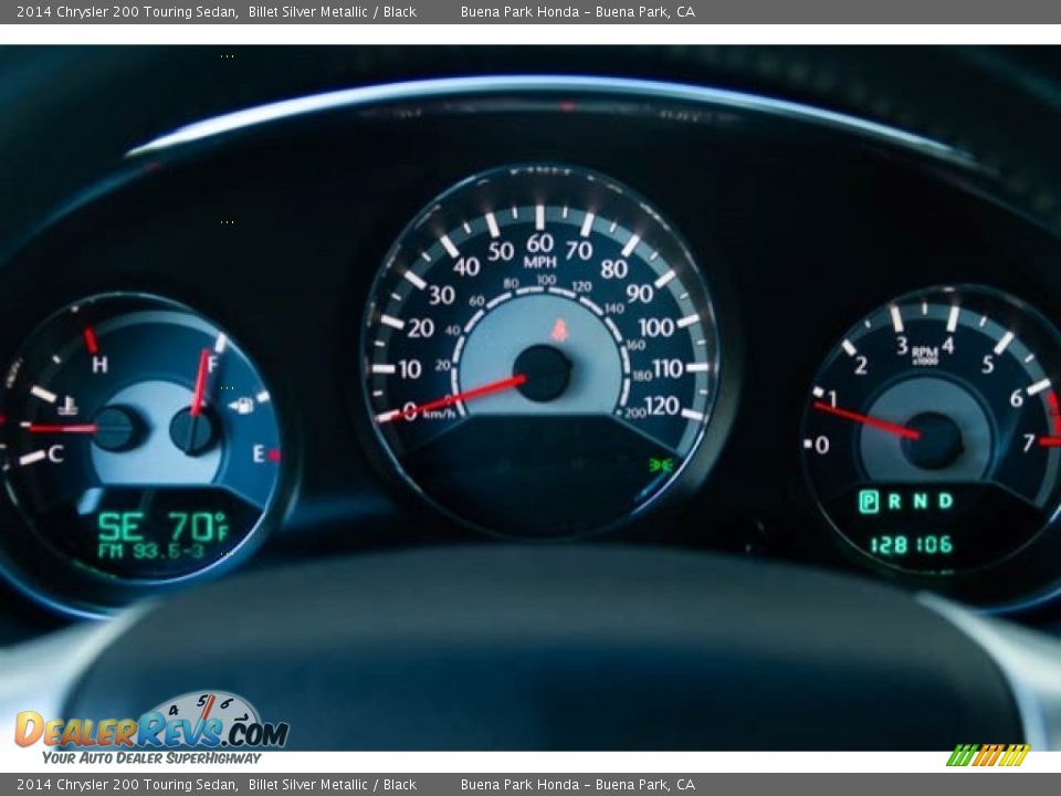 2014 Chrysler 200 Touring Sedan Billet Silver Metallic / Black Photo #24