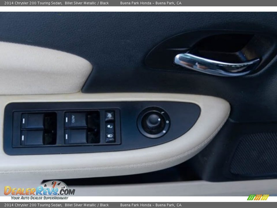 2014 Chrysler 200 Touring Sedan Billet Silver Metallic / Black Photo #26