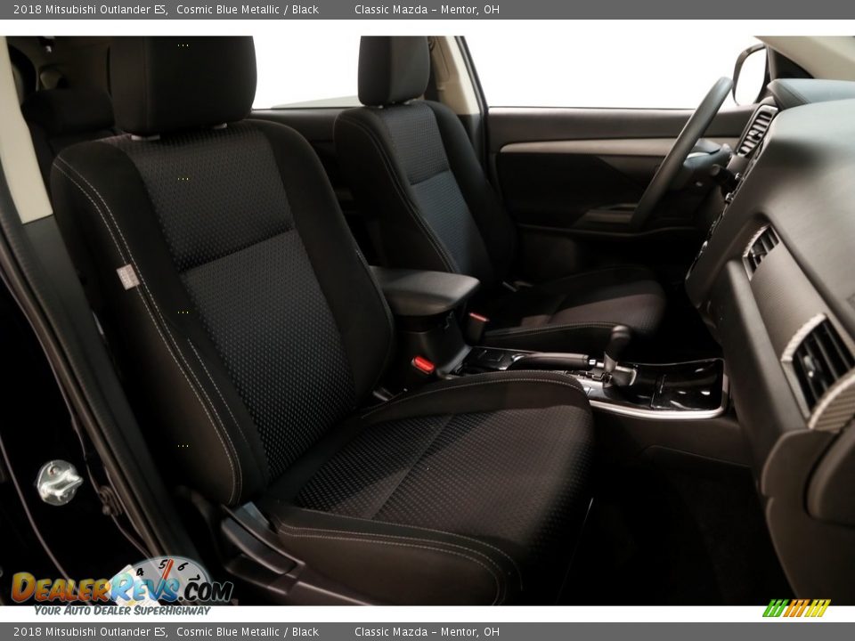 2018 Mitsubishi Outlander ES Cosmic Blue Metallic / Black Photo #16