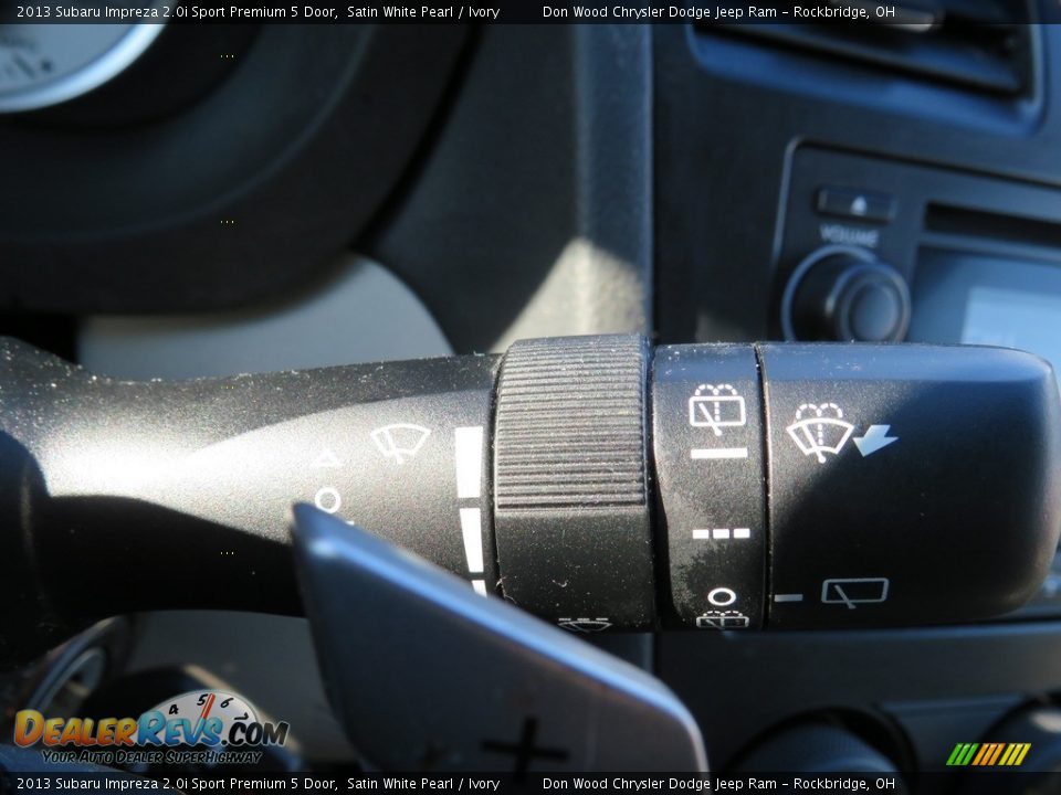 2013 Subaru Impreza 2.0i Sport Premium 5 Door Satin White Pearl / Ivory Photo #22