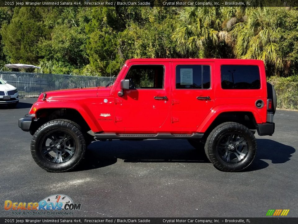 2015 Jeep Wrangler Unlimited Sahara 4x4 Firecracker Red / Black/Dark Saddle Photo #2
