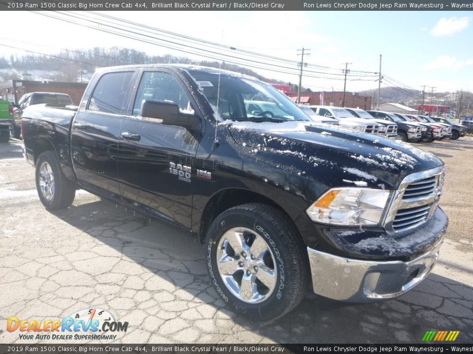 2019 Ram 1500 Classic Big Horn Crew Cab 4x4 Brilliant Black Crystal Pearl / Black/Diesel Gray Photo #7