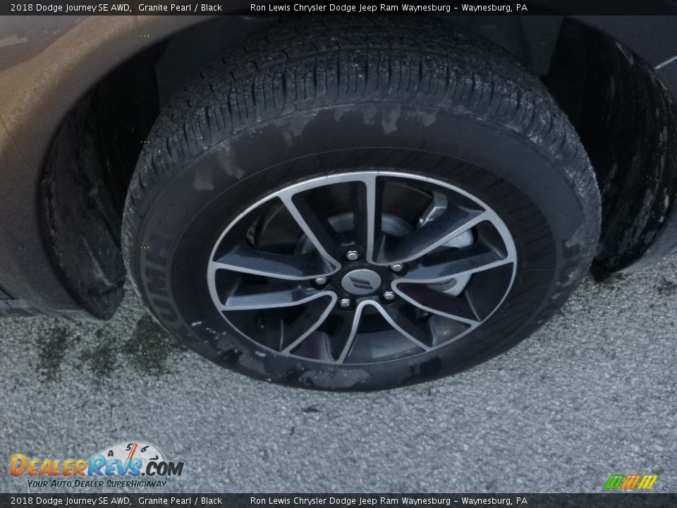 2018 Dodge Journey SE AWD Granite Pearl / Black Photo #8