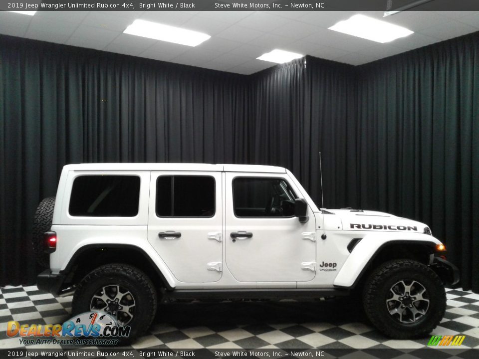 2019 Jeep Wrangler Unlimited Rubicon 4x4 Bright White / Black Photo #5