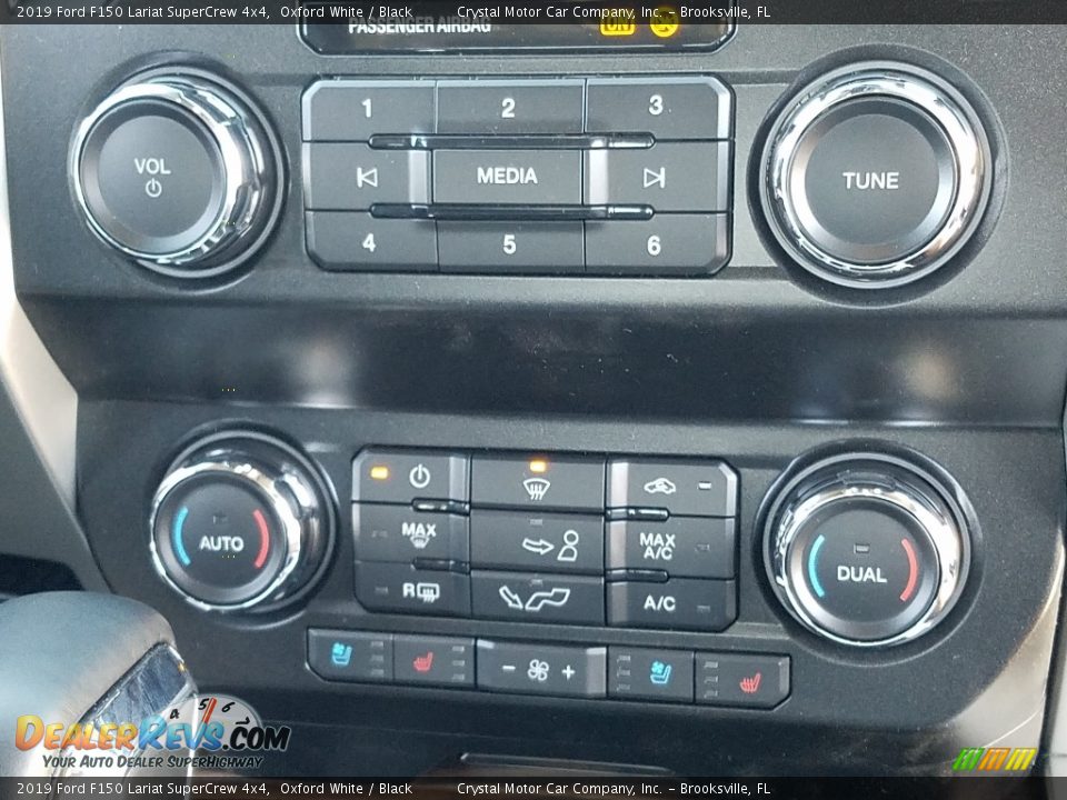 2019 Ford F150 Lariat SuperCrew 4x4 Oxford White / Black Photo #16