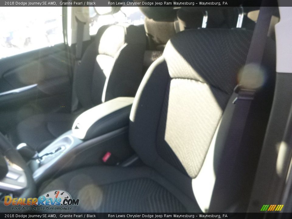 2018 Dodge Journey SE AWD Granite Pearl / Black Photo #15