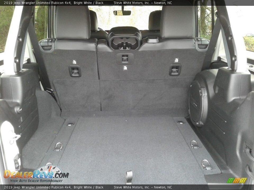 2019 Jeep Wrangler Unlimited Rubicon 4x4 Bright White / Black Photo #13