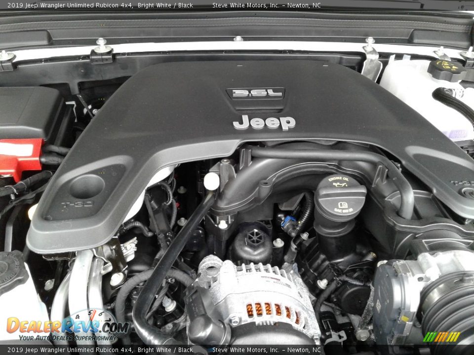 2019 Jeep Wrangler Unlimited Rubicon 4x4 Bright White / Black Photo #35