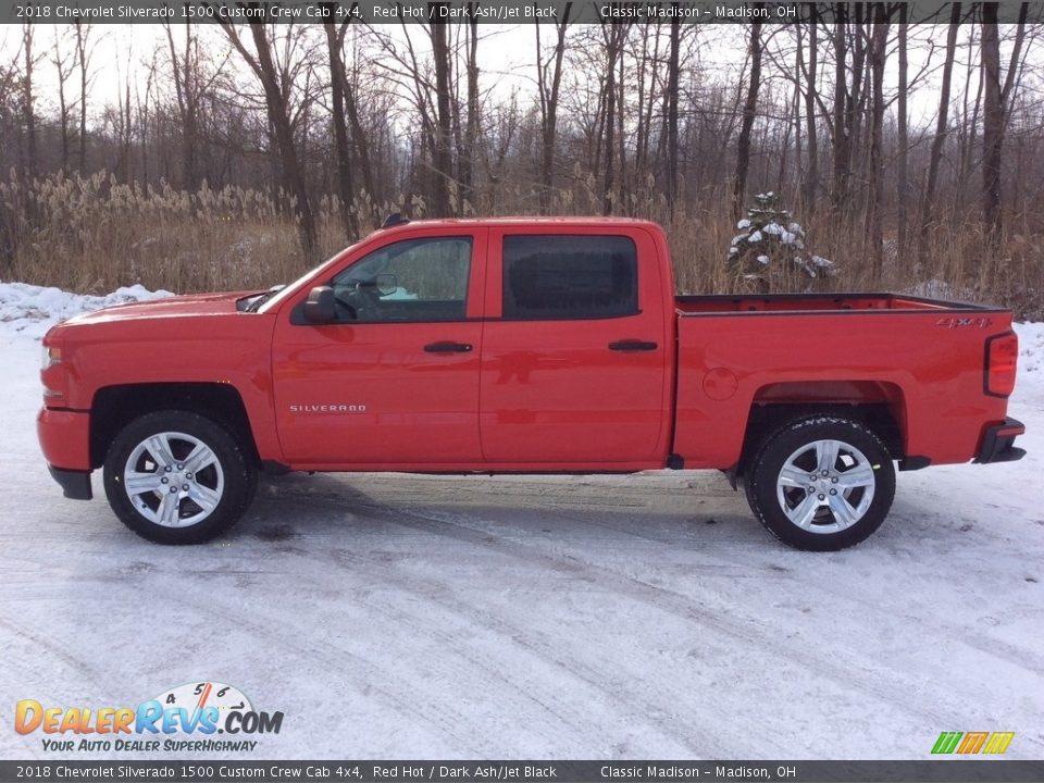 2018 Chevrolet Silverado 1500 Custom Crew Cab 4x4 Red Hot / Dark Ash/Jet Black Photo #3