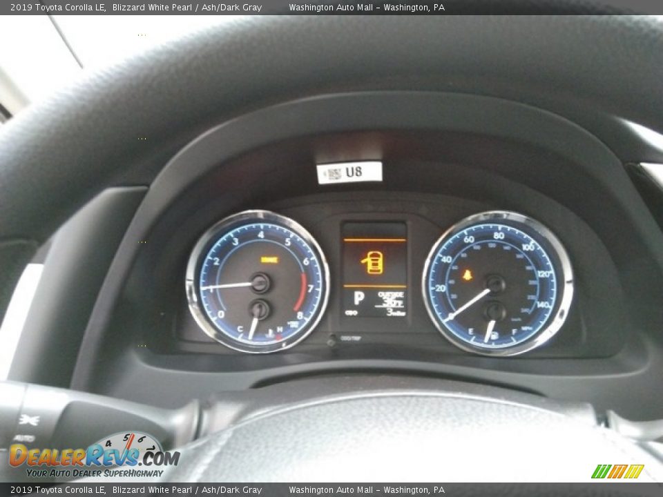 2019 Toyota Corolla LE Blizzard White Pearl / Ash/Dark Gray Photo #17