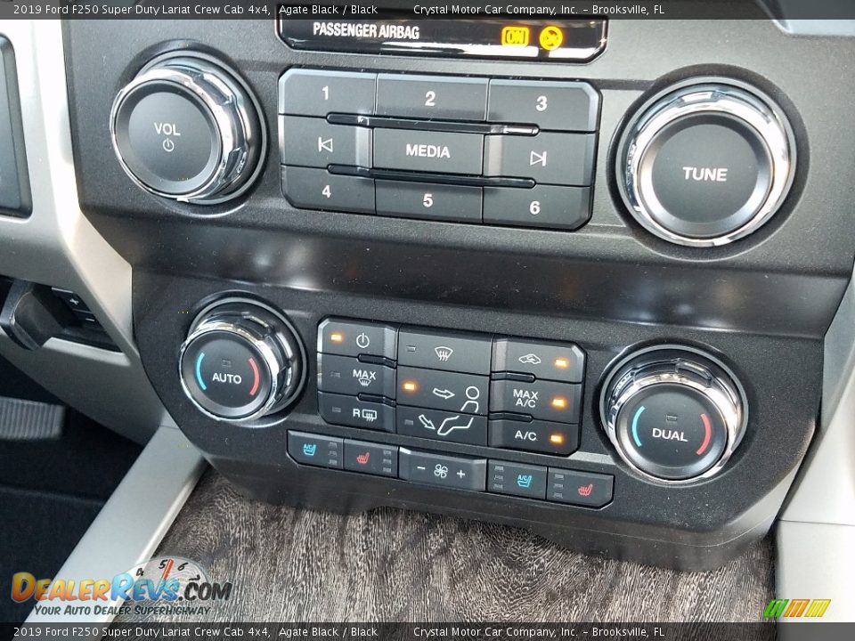 2019 Ford F250 Super Duty Lariat Crew Cab 4x4 Agate Black / Black Photo #16