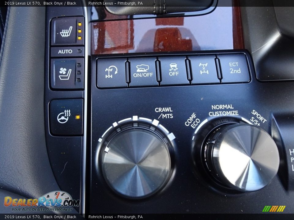 Controls of 2019 Lexus LX 570 Photo #15