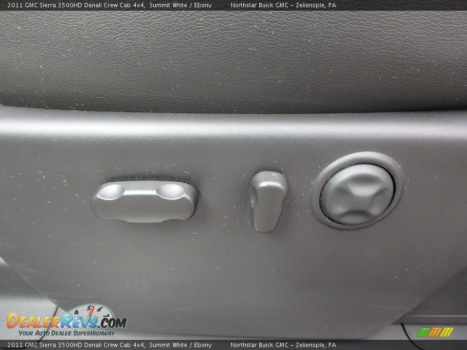 2011 GMC Sierra 3500HD Denali Crew Cab 4x4 Summit White / Ebony Photo #22