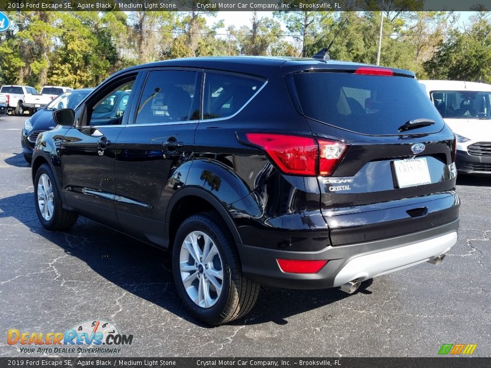 2019 Ford Escape SE Agate Black / Medium Light Stone Photo #3