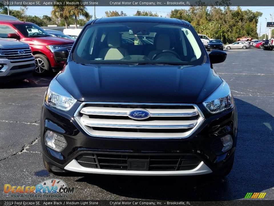 2019 Ford Escape SE Agate Black / Medium Light Stone Photo #8