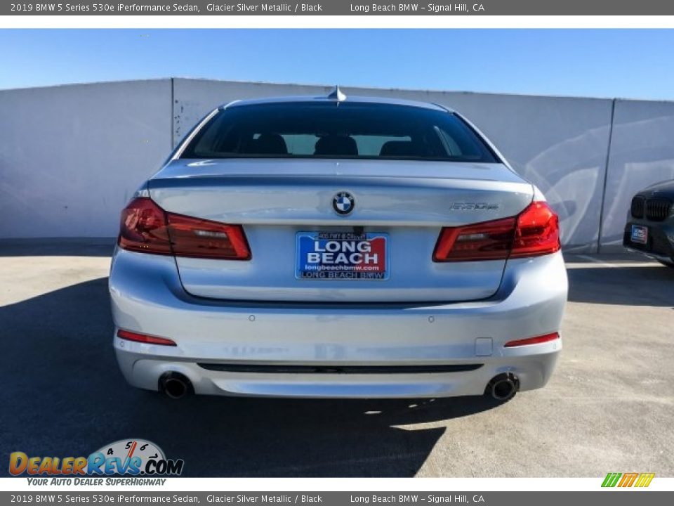 2019 BMW 5 Series 530e iPerformance Sedan Glacier Silver Metallic / Black Photo #3