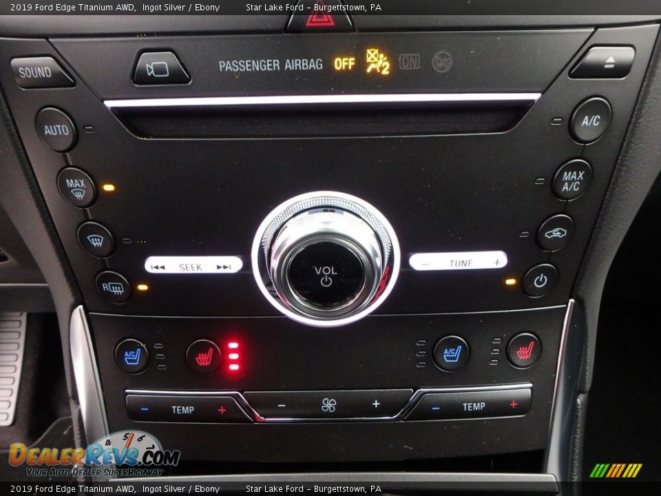 2019 Ford Edge Titanium AWD Ingot Silver / Ebony Photo #18