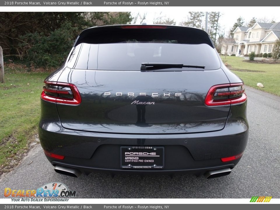 2018 Porsche Macan Volcano Grey Metallic / Black Photo #5