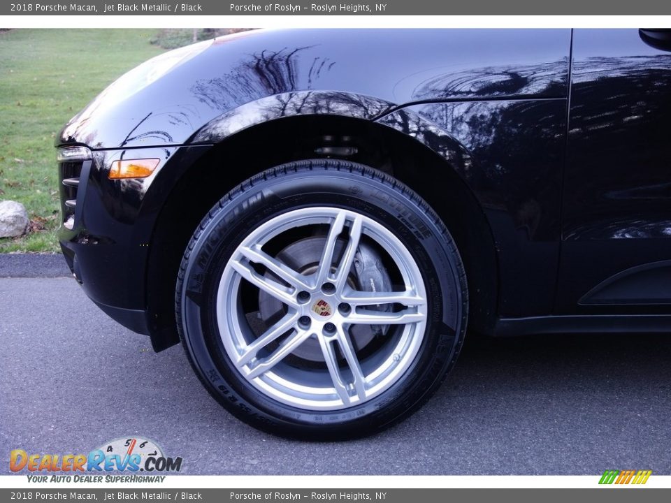 2018 Porsche Macan Jet Black Metallic / Black Photo #9