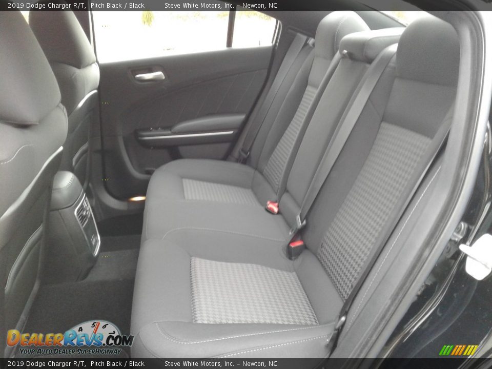 2019 Dodge Charger R/T Pitch Black / Black Photo #11